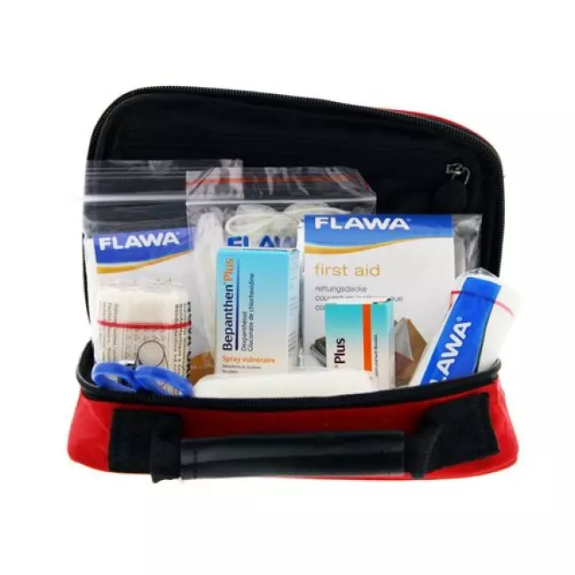 Flawa Auto Apotheke Mini Bag Rot Flawa Auto Apotheke Mini Bag Rot